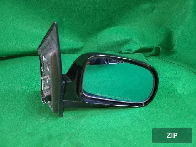 KG Mobility Kayrurn 2007 — боковое зеркало правое 4 контакта