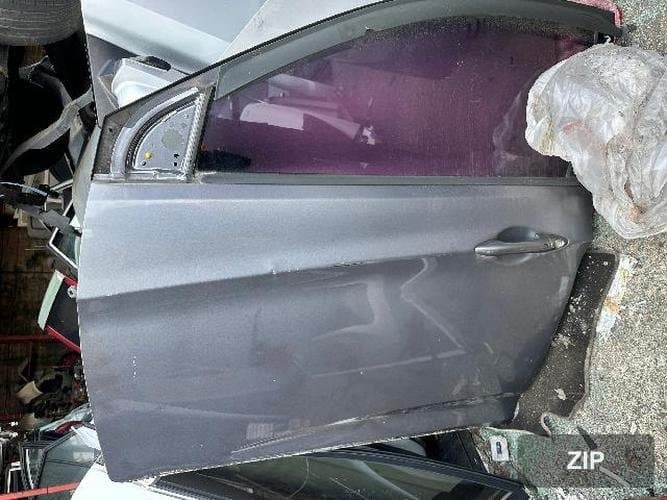 Hyundai Accent 2015 — передняя дверь левая 2