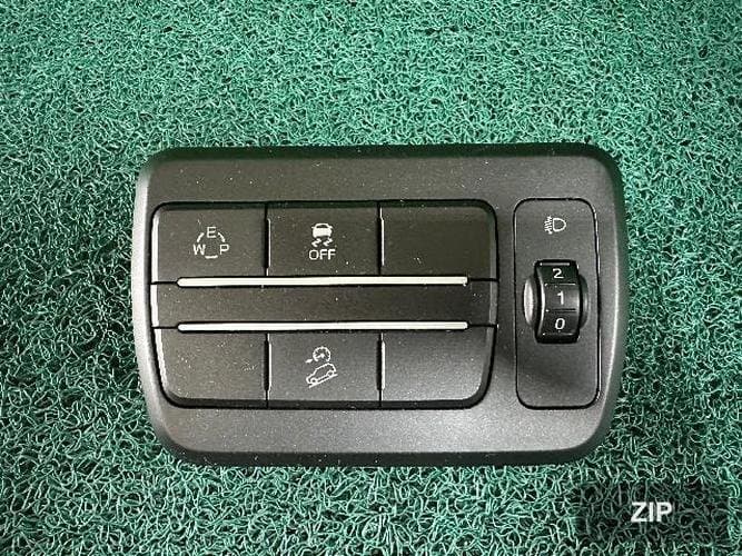 KG Mobility Tivoli 2019 — кнопка/переключатель 1