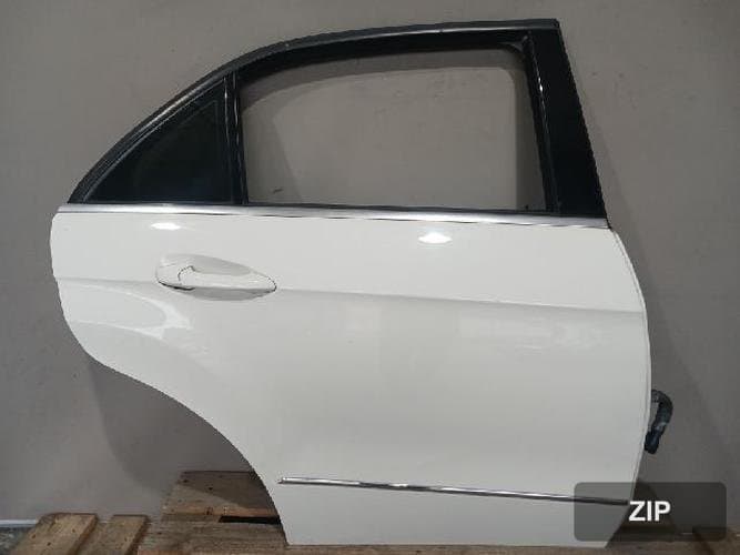 Mercedes-Benz E-Class 2011 — дверь задняя правая