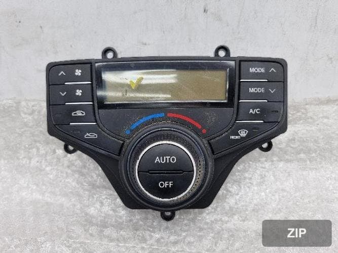 Hyundai i30 2009 — переключатель управления климат-контролем 97250-2L500