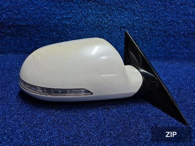 Kia K7 2012 — боковое зеркало правое (3 контакта)