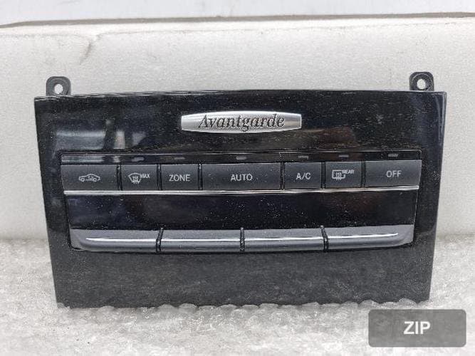 Mercedes-Benz E-Class 2011 — переключатель климат-контроля A212 900 86 08 7