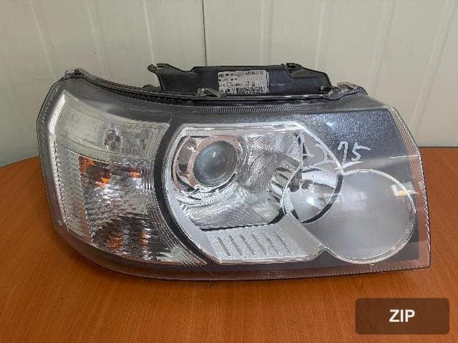 Land Rover Freelander 2010 — фара передняя правая 6H5213W029EE