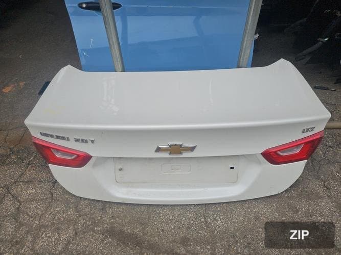 GM Daewoo Malibu 2017 — крышка багажника