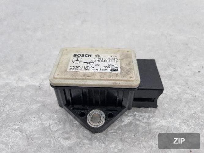 Mercedes-Benz E-Class 2006 — датчик A2165420018