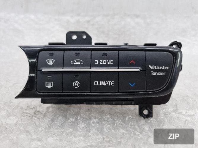 Kia K9 2014 — переключатель управления климат-контролем правый 97250-3T700
