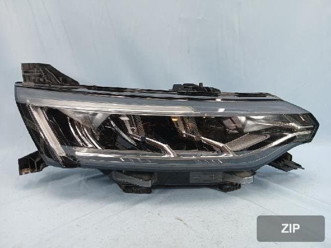 Renault SM6 2022 — фара передняя правая LED