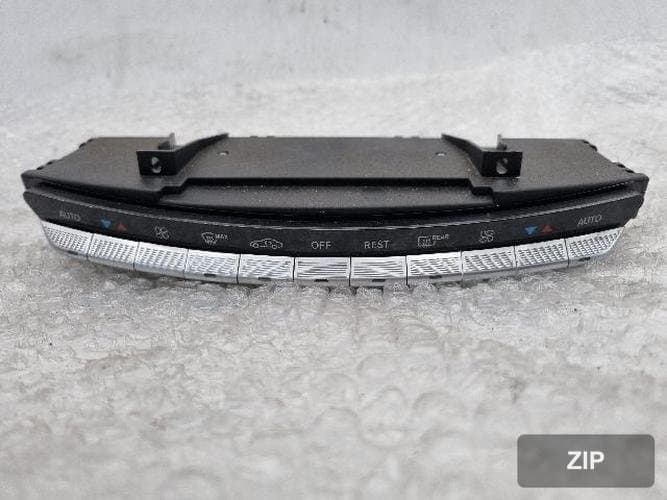 Mercedes-Benz S-Class 2010 — переключатель климат-контроля A221 905 52 00