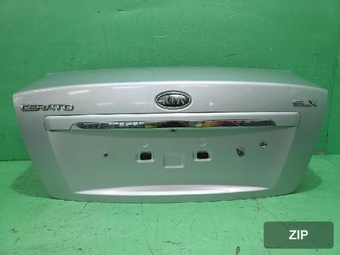 Kia Cerato 2007 — крышка багажника 3
