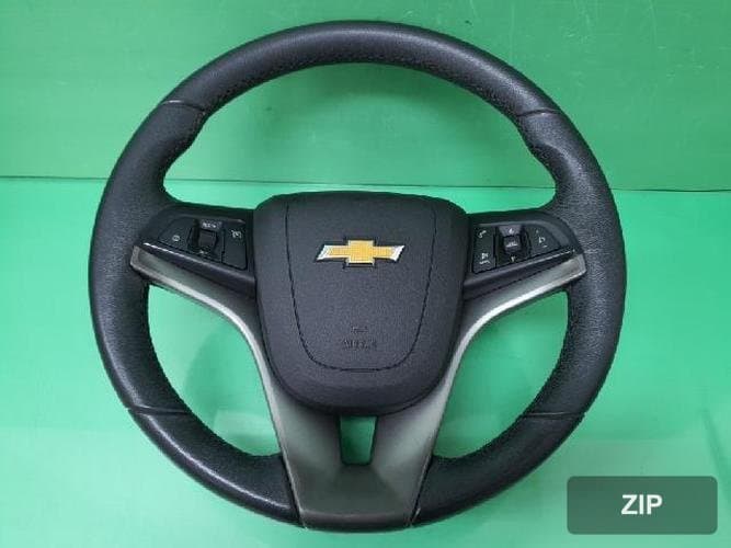 Chevrolet Aveo 2014 — рулевое колесо