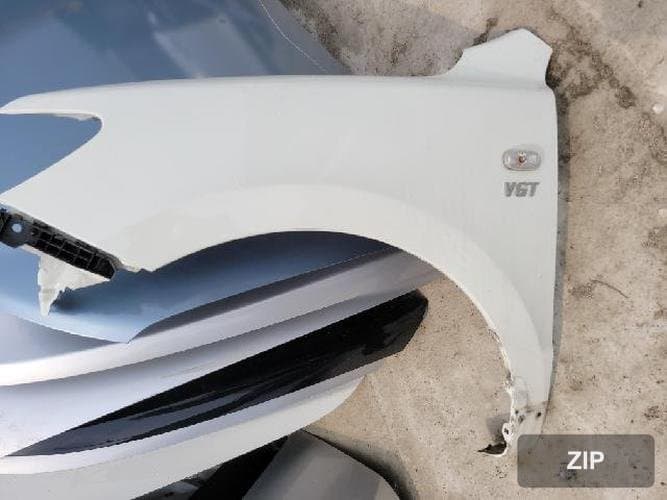 Hyundai Santa Fe 2006 — крыло левое