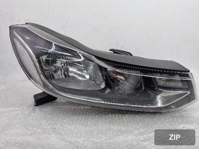 GM Daewoo Trax 2019 — фара головного света правая (42576954)