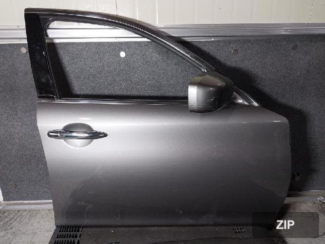 Infiniti M 2011 — передняя дверь правая