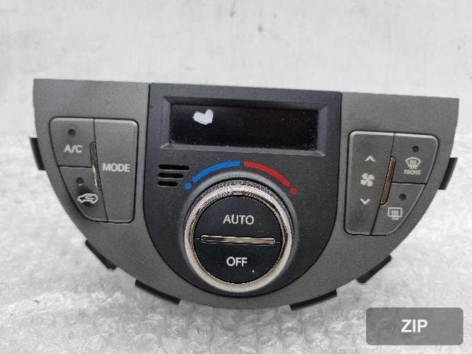 Kia Soul 2011 — переключатель управления отопителем и кондиционером 97250-2K800
