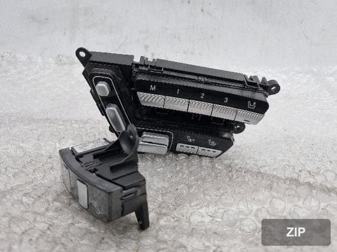 Mercedes-Benz S-Class 2010 — кнопка/переключатель A2218709258