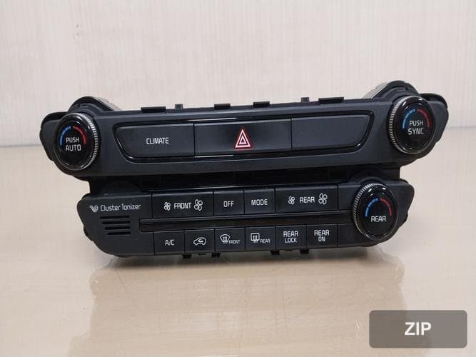 Kia Carnival 2015 — переключатель управления печкой/кондиционером 97250A9410