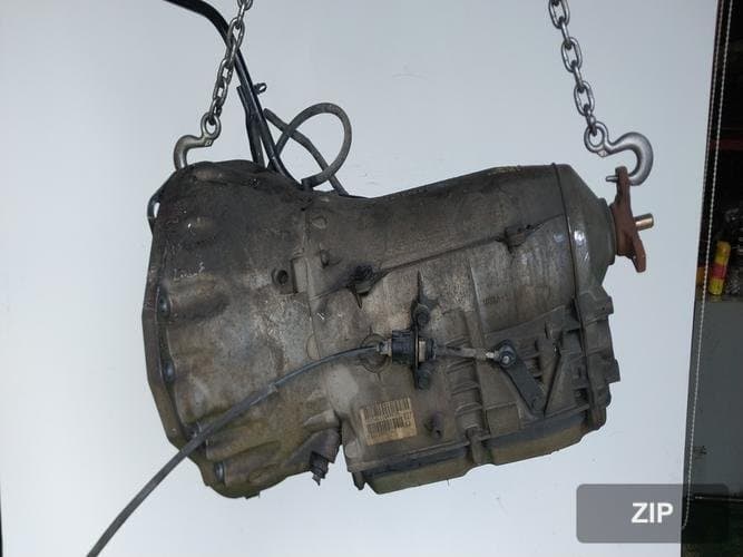 Chrysler 300 2011 — коробка передач 52120027AA