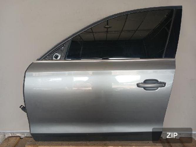 Audi A8 2011 — дверь передняя левая