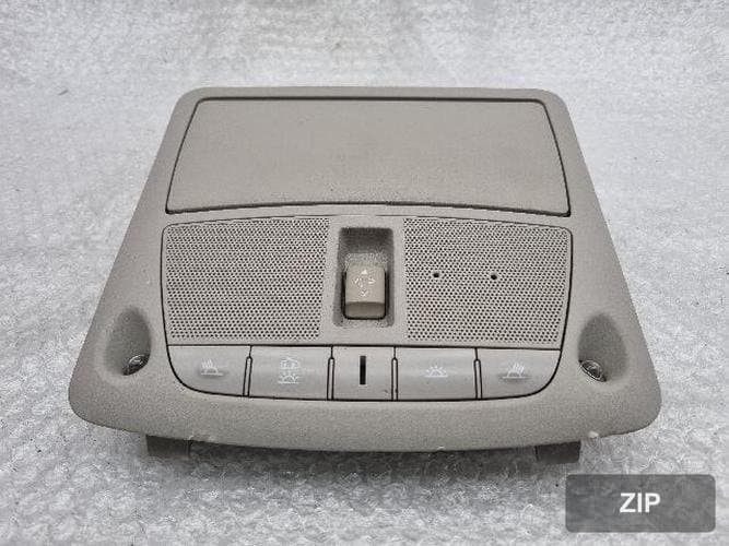 Nissan Altima 2014 — плафон салона 26430 8991A