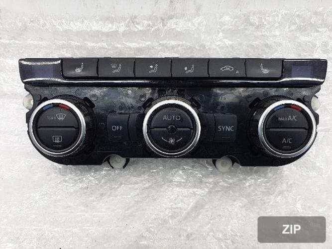 Volkswagen Passat 2013 — переключатель управления кондиционером/отоплением 5HB 010 753-44 4