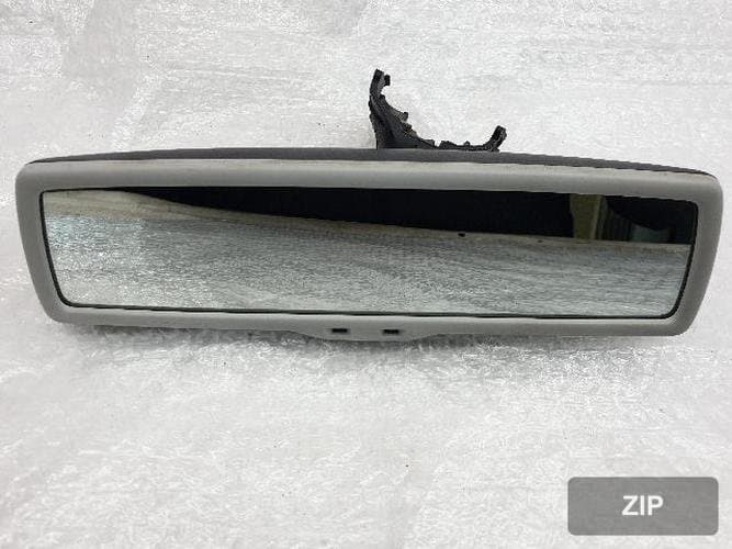 Volkswagen Passat 2013 — зеркало заднего вида 26142