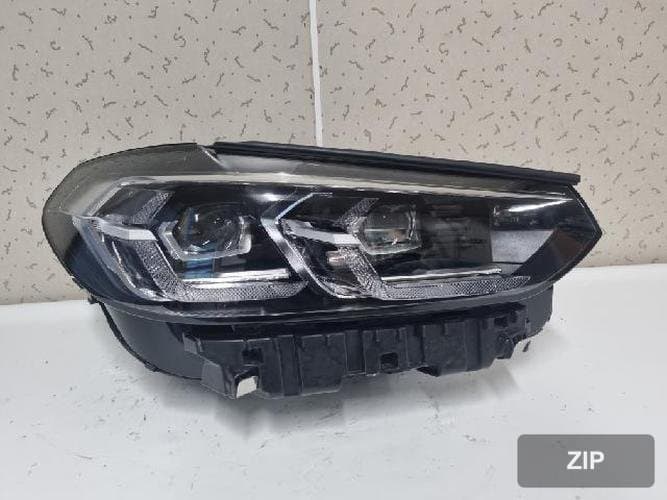 BMW X3 2022 — фара головного света правая 63115A29204