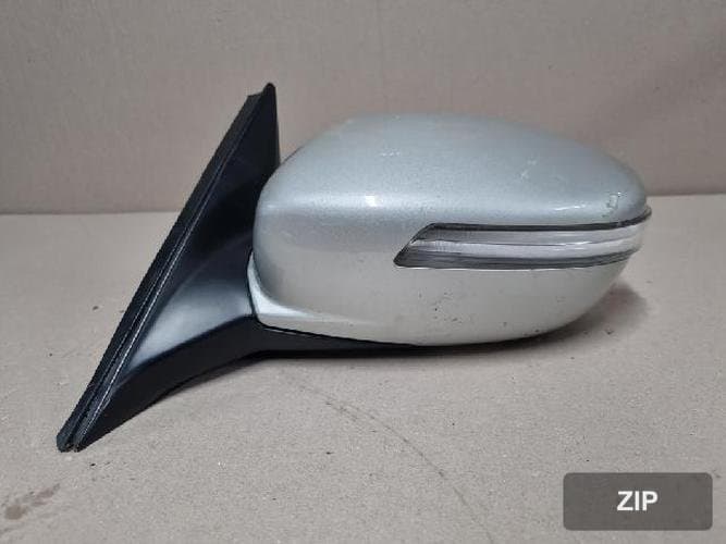 Hyundai Genesis 2011 — зеркало боковое левое 87610-3M