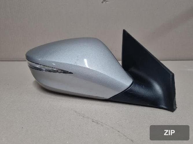 Hyundai Sonata 2013 — боковое зеркало правое 876203S 1