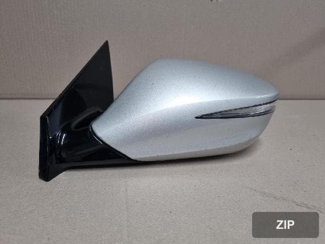 Hyundai Sonata 2013 — боковое зеркало левое 87610-3S280