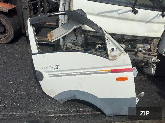 Hyundai Porter 2014 — передняя дверь правая