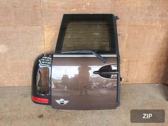 Mini Clubman 2010 — задняя дверь (дверь багажника) 3