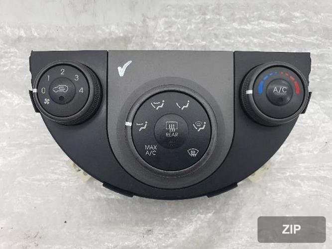 Kia Soul 2010 — блок управления кондиционером (механический) 97250-2KXXX