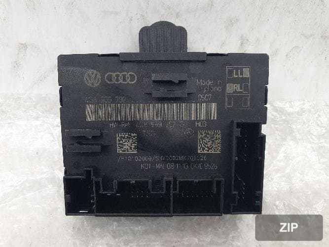 Audi A6 2014 — модуль управления дверью 4G8 959 792 J 2