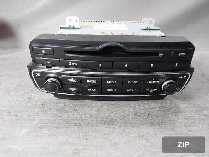 Kia K7 2015 — аудиосистема
