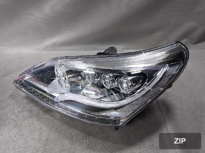 Hyundai Equus 2010 — фара левая (№2)