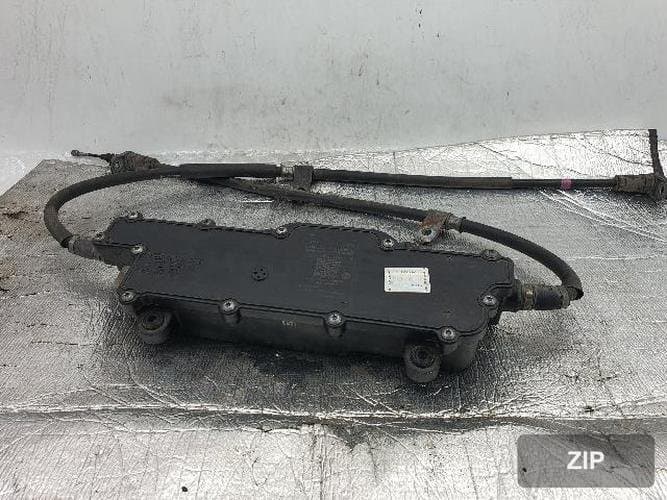 Kia K9 2013 — электронный стояночный тормоз (EPB) 597003T050