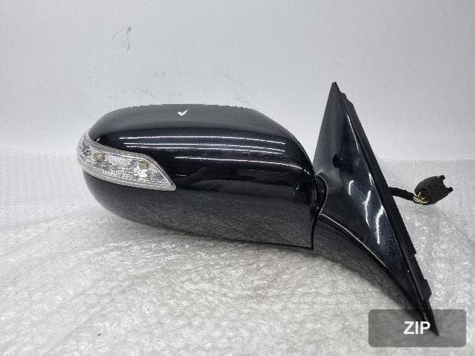 Hyundai Grandeur 2005 — боковое зеркало правое с поворотником