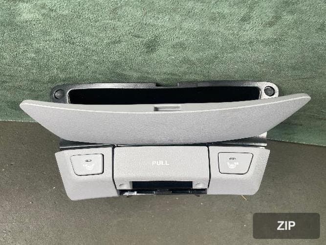 Hyundai Avante 2008 — выключатель обогрева центральной консоли 84780-2H200
