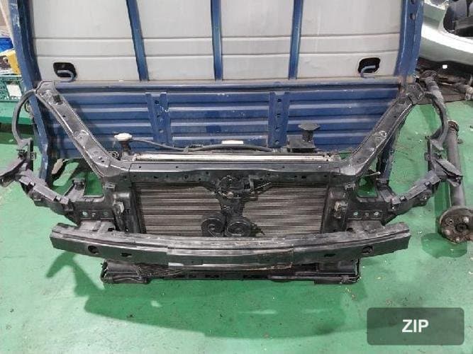 Hyundai Genesis 2011 — передняя панель с радиатором, конденсатором, вентилятором и интеркулером