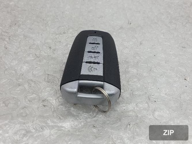 KG Mobility Korando 2015 — смарт-ключ