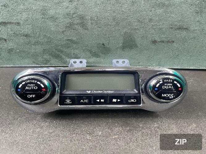 Hyundai Tucson 2012 — переключатель управления отопителем/кондиционером 972502S-301