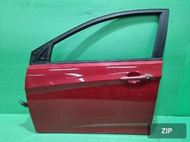 Hyundai Accent 2012 — передняя дверь левая