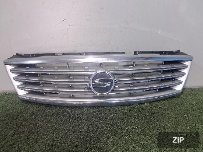 KG Mobility Rexton 2013 — решетка радиатора