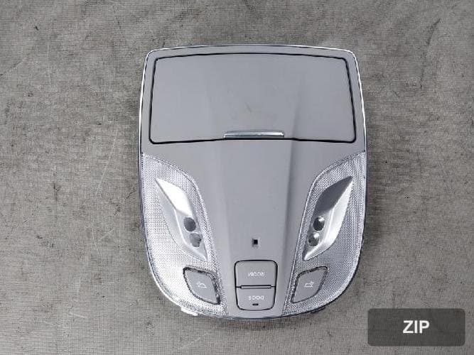 Hyundai Equus 2012 — плафон салонный 1