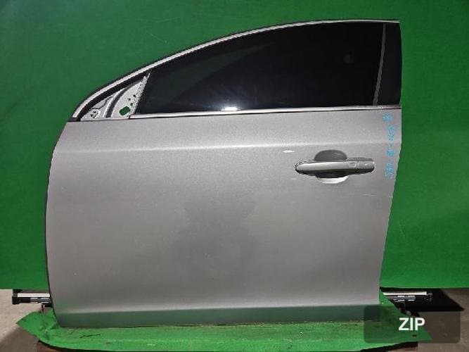 Volvo S60 2016 — дверь передняя левая 31424603