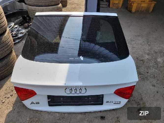 Audi A5 2014 — крышка багажника