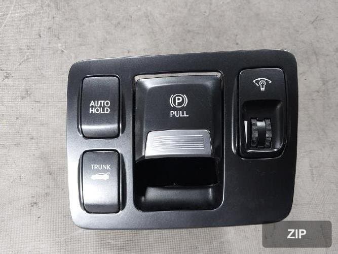 Hyundai Equus 2012 — кнопка/выключатель 3