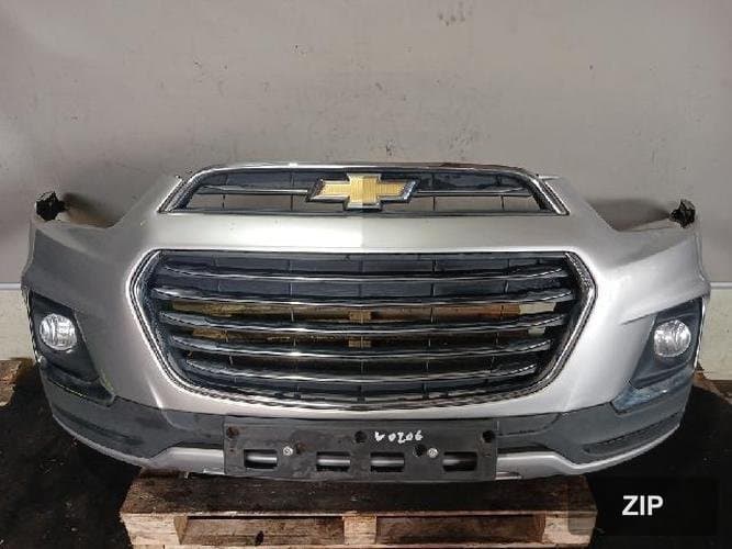 Chevrolet Captiva 2016 — передний бампер