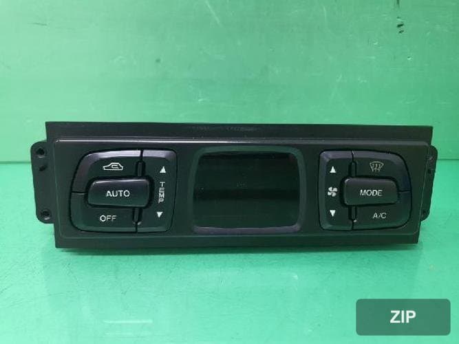 KG Mobility Musso EV 2005 — блок управления климатом (переключатель отопления/кондиционера) 68700-05400